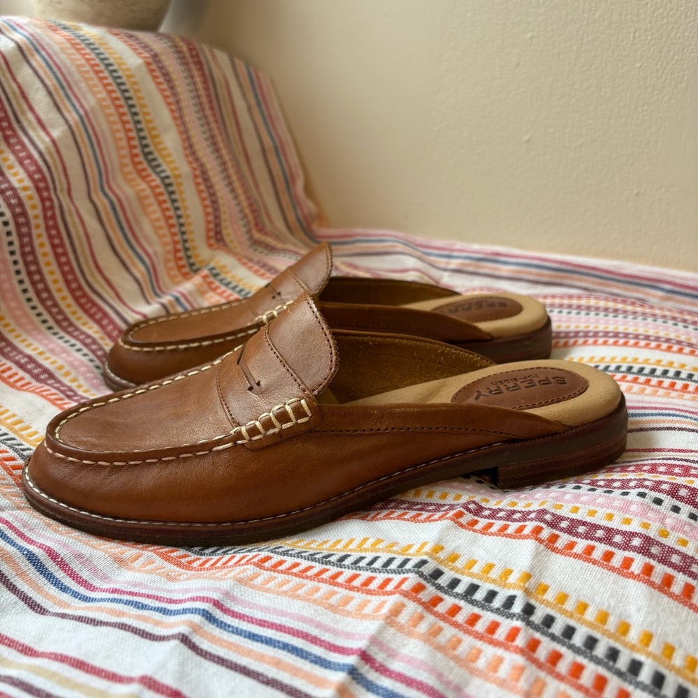 Vintage Sperry Leather Loafers – Caramel Brown – Size 7 Women